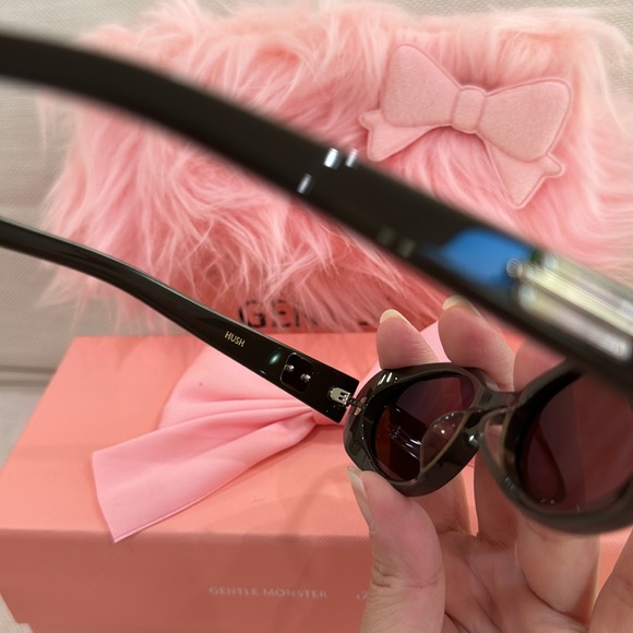 Gentle monster Jennie hush sunglasses - Picture 2 of 5